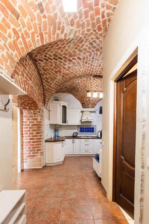 Spirit Of Old Lviv Apartment Main Square 외부 사진
